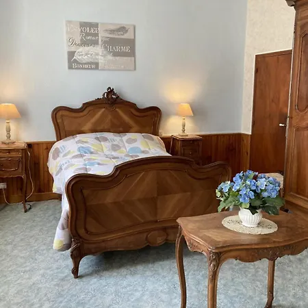 Le Petit Du Theil Au Servant بيت للعطل *