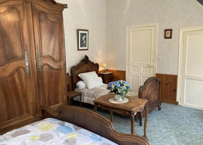 Le Petit Du Theil Au Servant بيت للعطل *