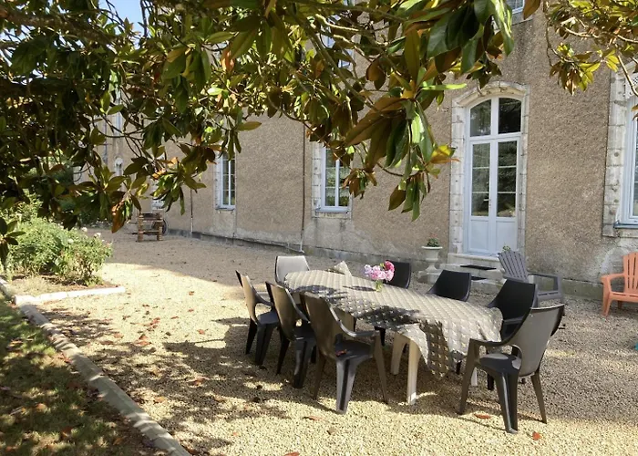 بيت للعطل Le Petit Du Theil Au Servant